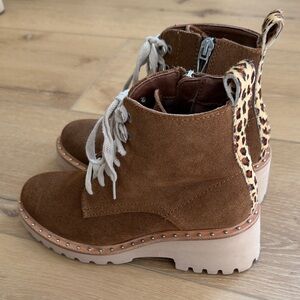 Dolce Vita Hinto Suede Leopard Calf Hair Trim Booties